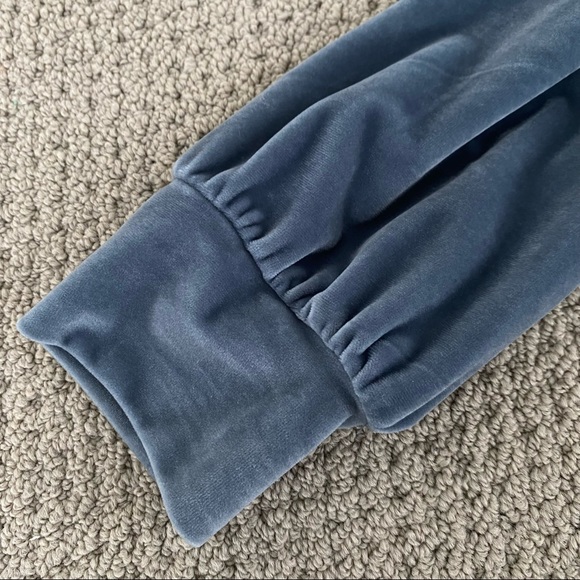 Zara Velvet Sweatshirt - Picture 5 of 7